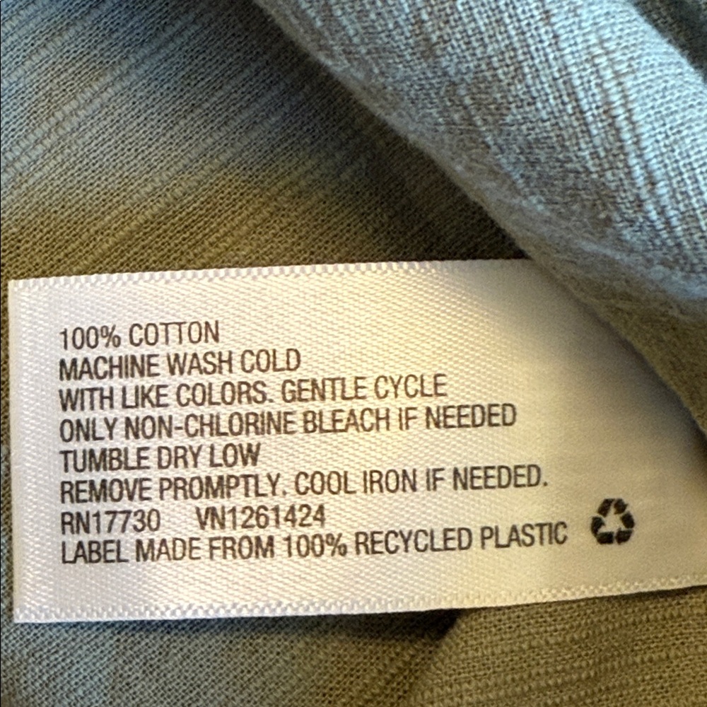 Universal Thread Top - Picture 4 of 4